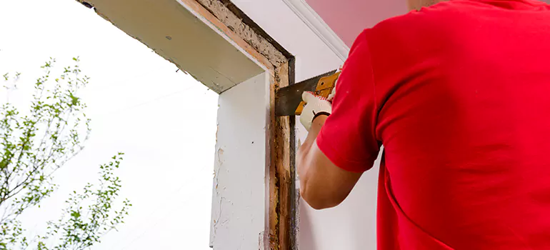 Residential Accordion Door Repair in Lynn Haven, FL